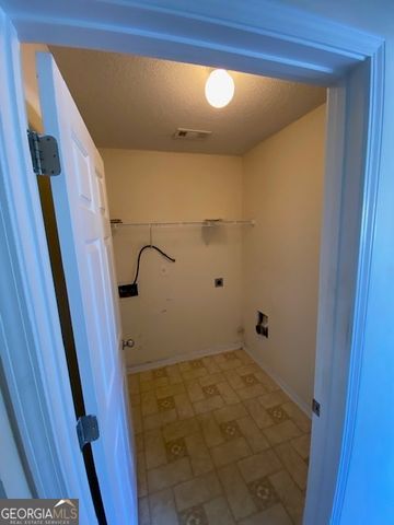 530 Shire Lane, Fairburn, GA 30213