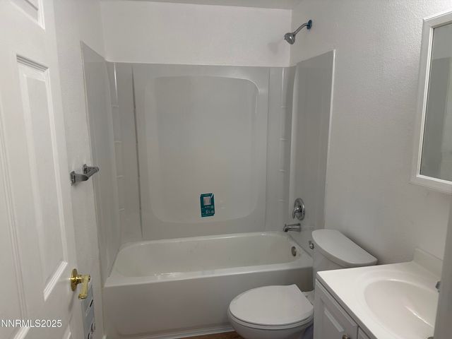 3300 Woodside Drive Unit 6, Carson City, NV 89701