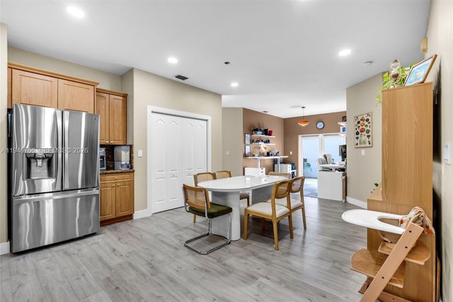 8781 NW 148th Ter, Miami Lakes, FL 33018