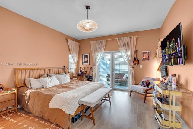 8781 NW 148th Ter, Miami Lakes, FL 33018