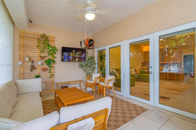 8781 NW 148th Ter, Miami Lakes, FL 33018