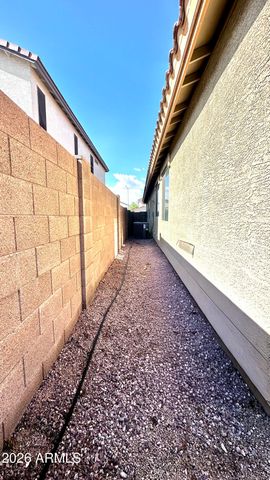 16863 W WEYMOUTH Road, Surprise, AZ 85374