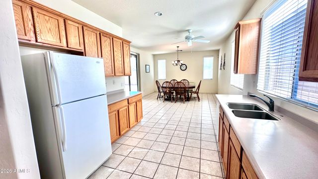16863 W WEYMOUTH Road, Surprise, AZ 85374