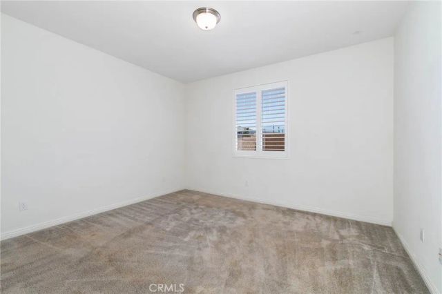 11185 Hyatt, Victorville, CA 92392