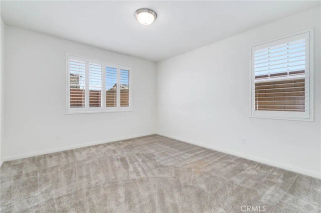 11185 Hyatt, Victorville, CA 92392