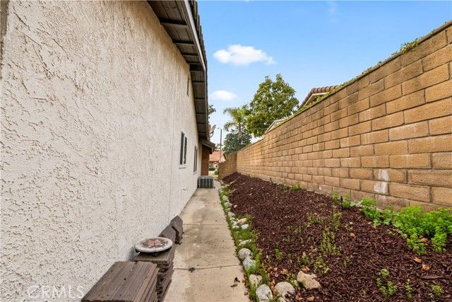 384 Andover, Claremont, CA 91711