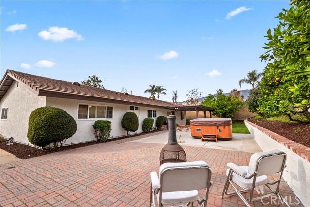 384 Andover, Claremont, CA 91711