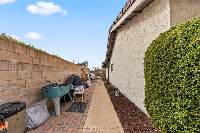 384 Andover, Claremont, CA 91711