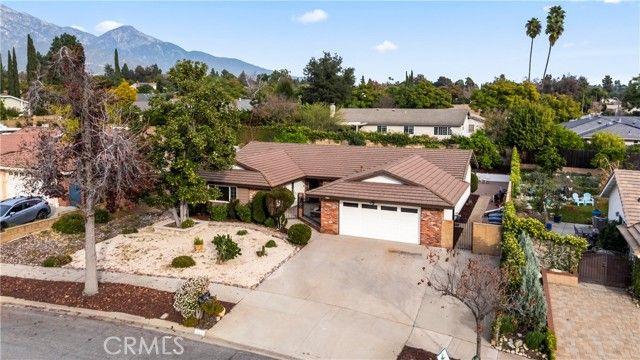 384 Andover, Claremont, CA 91711