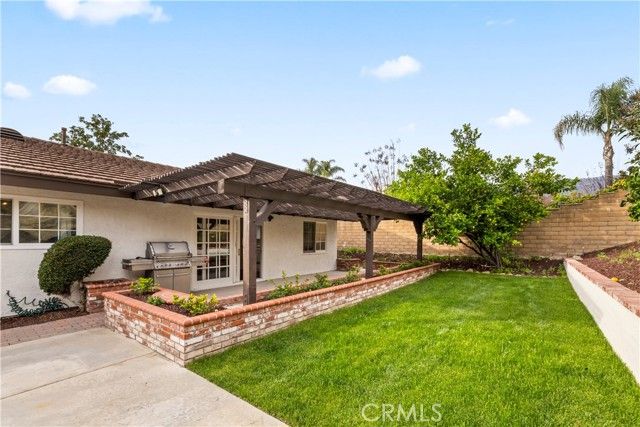 384 Andover, Claremont, CA 91711