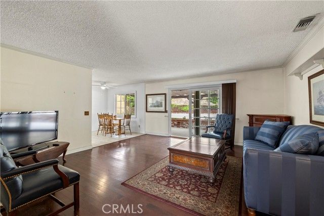 384 Andover, Claremont, CA 91711