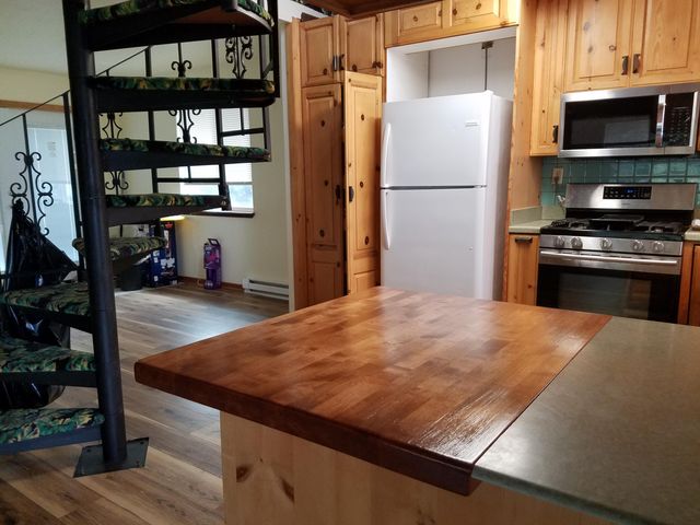 6200 Wilson Hill Road, Shingletown, CA 96088