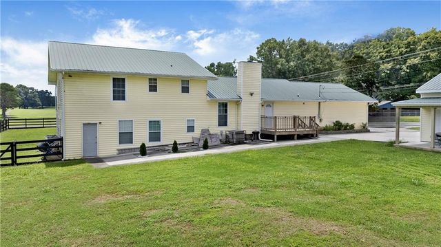 307 Craigtown NE Road, Calhoun, GA 30701