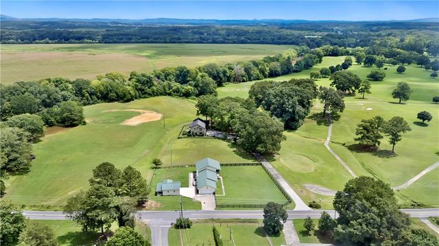 307 Craigtown NE Road, Calhoun, GA 30701