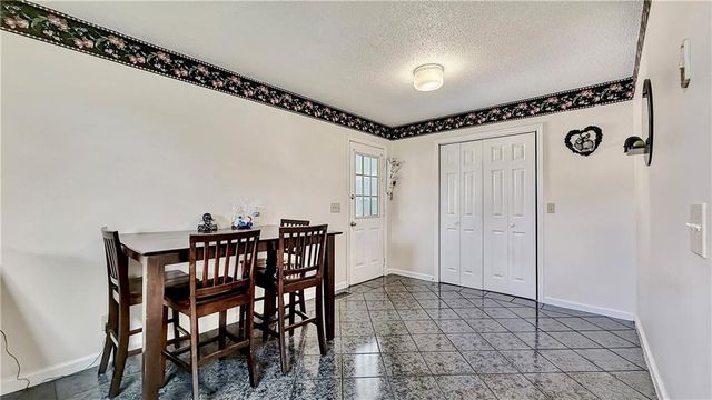 307 Craigtown NE Road, Calhoun, GA 30701