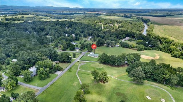 307 Craigtown NE Road, Calhoun, GA 30701