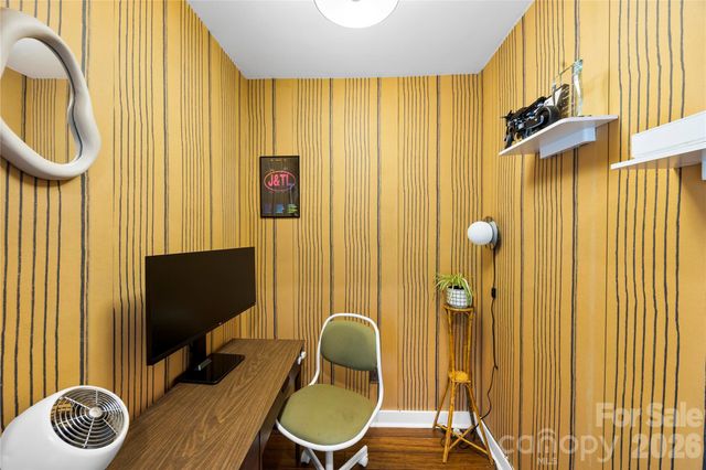 6212 Sellars Court, Charlotte, NC 28211