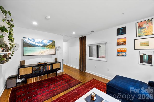 6212 Sellars Court, Charlotte, NC 28211