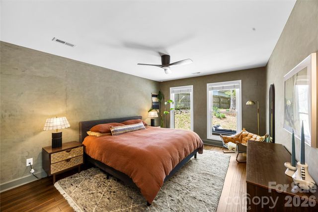 6212 Sellars Court, Charlotte, NC 28211