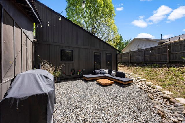 6212 Sellars Court, Charlotte, NC 28211