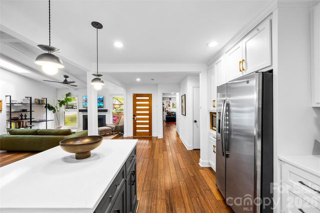 6212 Sellars Court, Charlotte, NC 28211