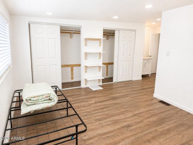 1614 E Villa Rita Drive, Phoenix, AZ 85022