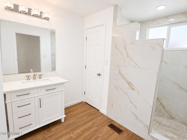 1614 E Villa Rita Drive, Phoenix, AZ 85022
