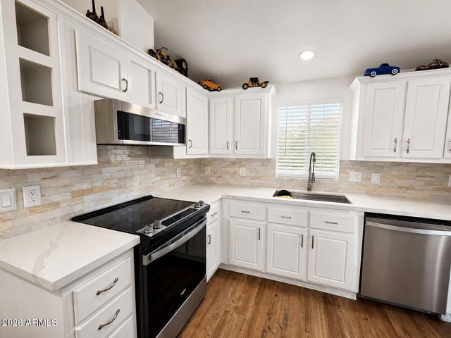 1614 E Villa Rita Drive, Phoenix, AZ 85022