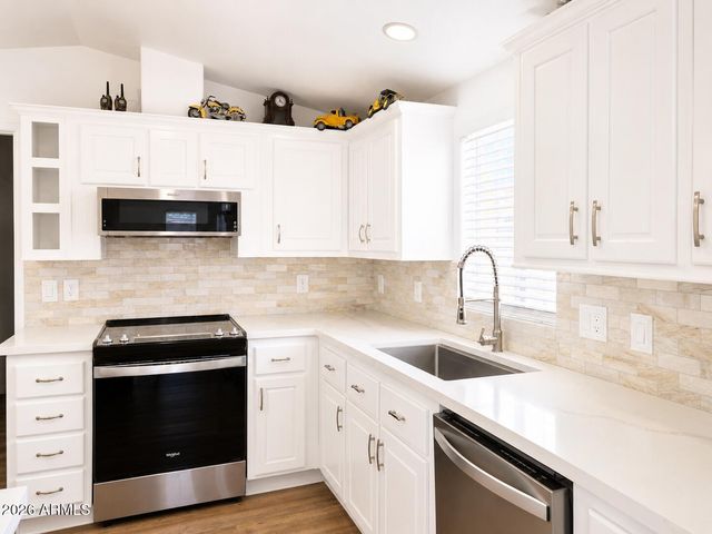 1614 E Villa Rita Drive, Phoenix, AZ 85022