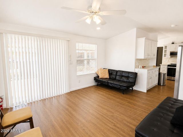 1614 E Villa Rita Drive, Phoenix, AZ 85022