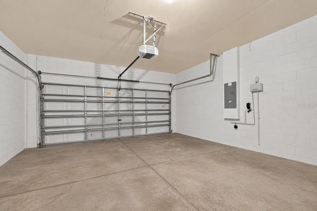 2637 WALDEN WOODS DRIVE, Plant City, FL 33566
