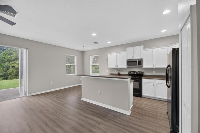 2637 WALDEN WOODS DRIVE, Plant City, FL 33566