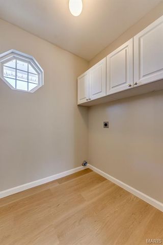 2301 Fairway, High Ridge, MO 63049