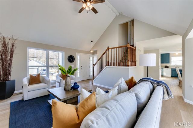 2301 Fairway, High Ridge, MO 63049