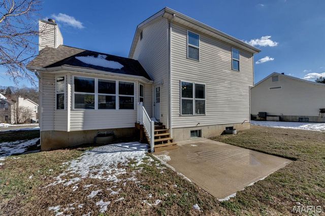 2301 Fairway, High Ridge, MO 63049