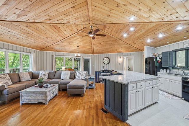 775 Mountain Oak Road, Ellijay, GA 30540