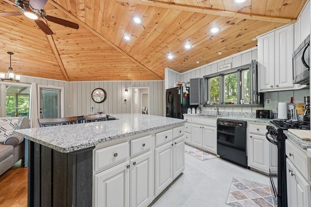 775 Mountain Oak Road, Ellijay, GA 30540