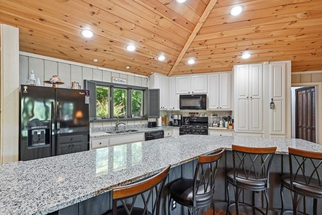 775 Mountain Oak Road, Ellijay, GA 30540