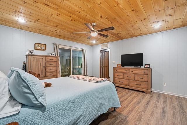 775 Mountain Oak Road, Ellijay, GA 30540