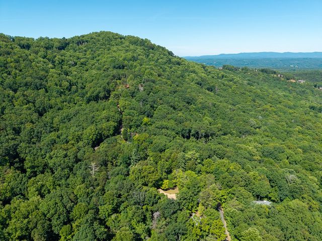 775 Mountain Oak Road, Ellijay, GA 30540