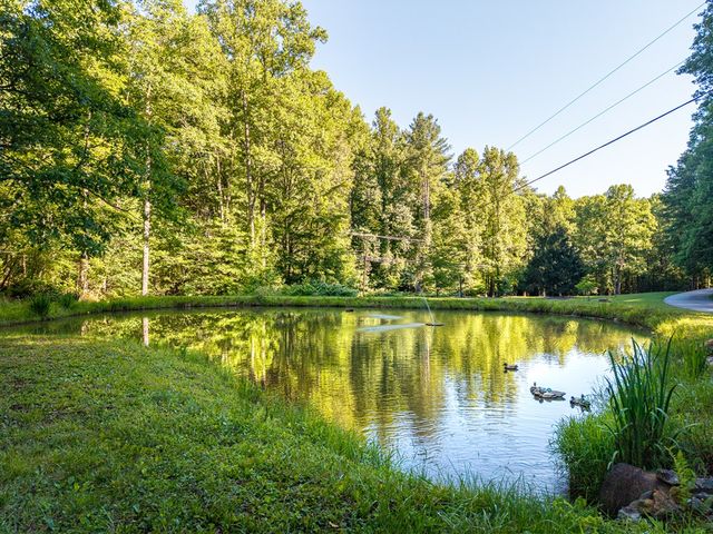 775 Mountain Oak Road, Ellijay, GA 30540