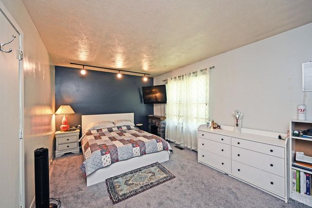 1676 Devils Backbone Road, Green Twp, OH 45233