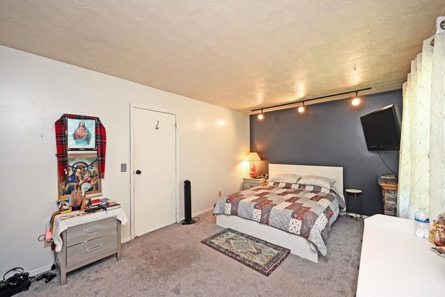 1676 Devils Backbone Road, Green Twp, OH 45233