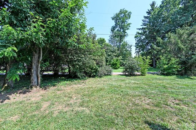 1676 Devils Backbone Road, Green Twp, OH 45233
