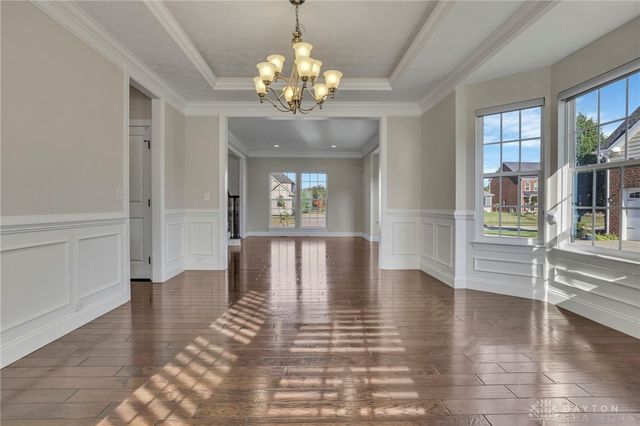 10500 Wallingsford Circle, Dayton, OH 45458