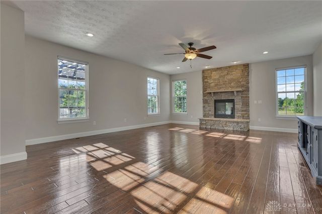 10500 Wallingsford Circle, Dayton, OH 45458