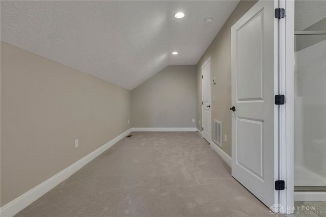 10500 Wallingsford Circle, Dayton, OH 45458