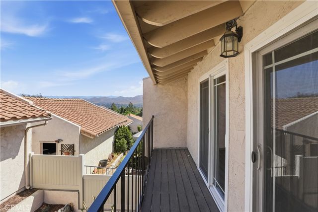 2260 El Capitan, Riverside, CA 92506