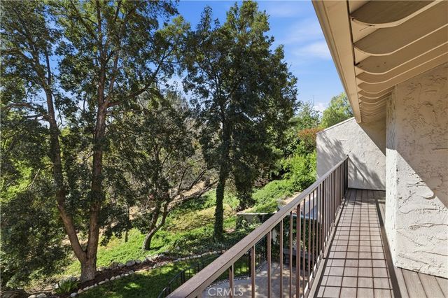 2260 El Capitan, Riverside, CA 92506