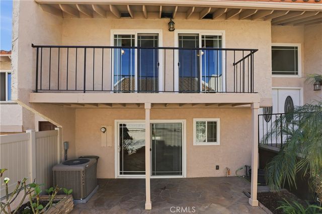 2260 El Capitan, Riverside, CA 92506